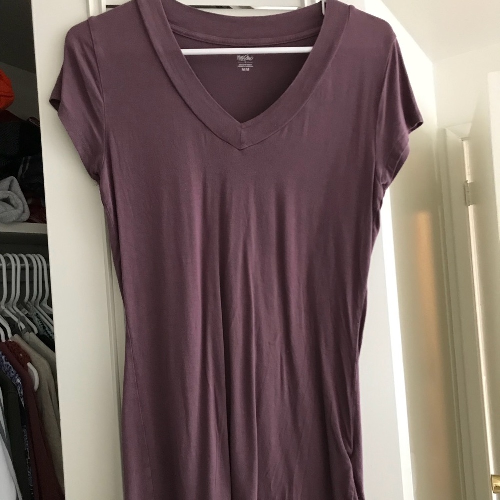 Dusty purple vneck top
